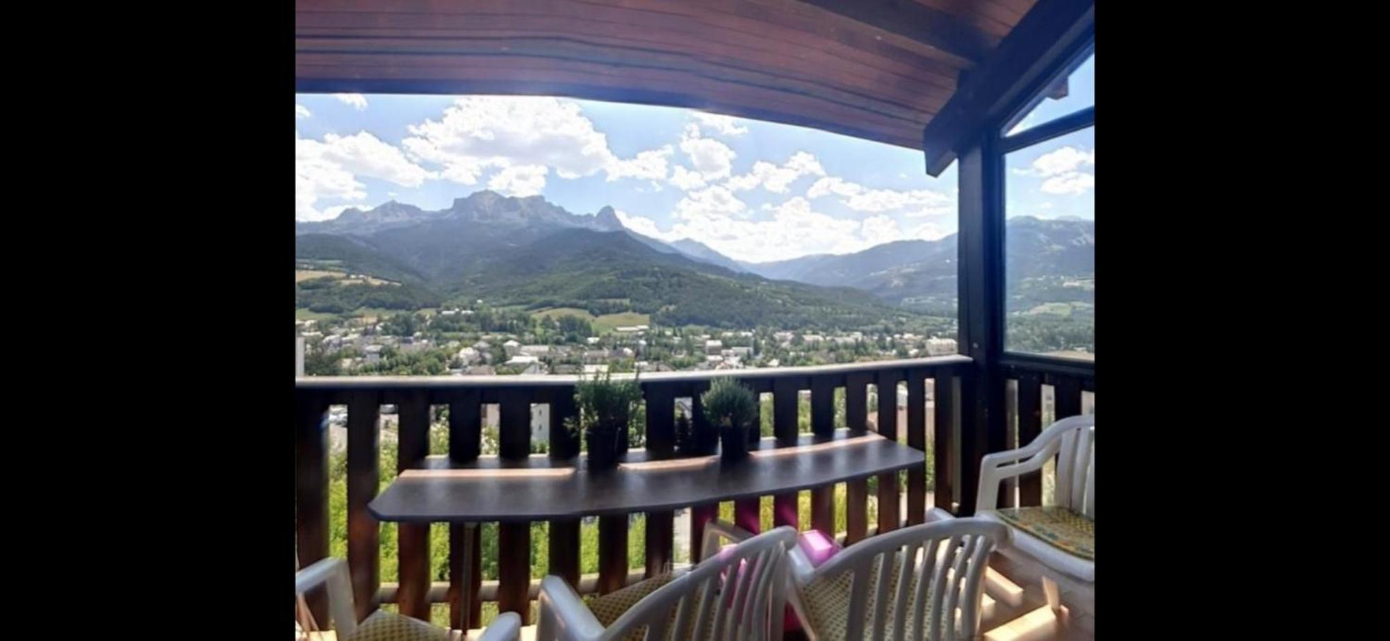 Appartement Chaleureux. Barcelonnette Eksteriør bilde